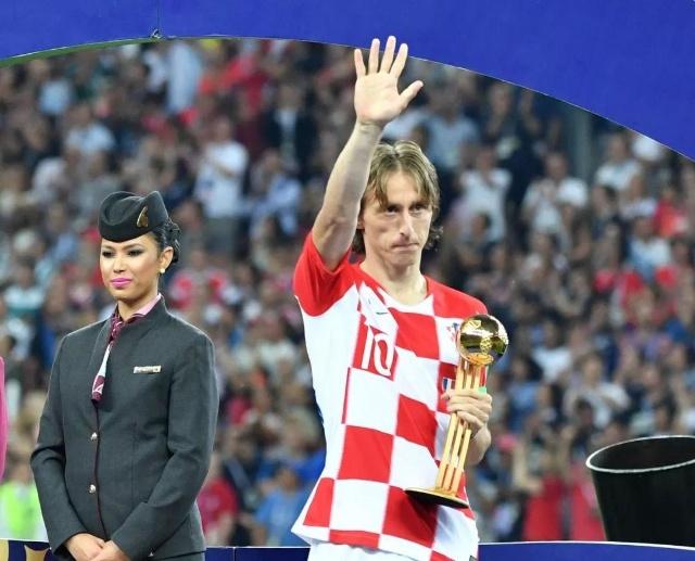 多尔古：现在要回曼联好好备战，明年3月会拿到世界杯资格（多尔古：先回曼联专注备战，明年3月拿下世界杯门票）