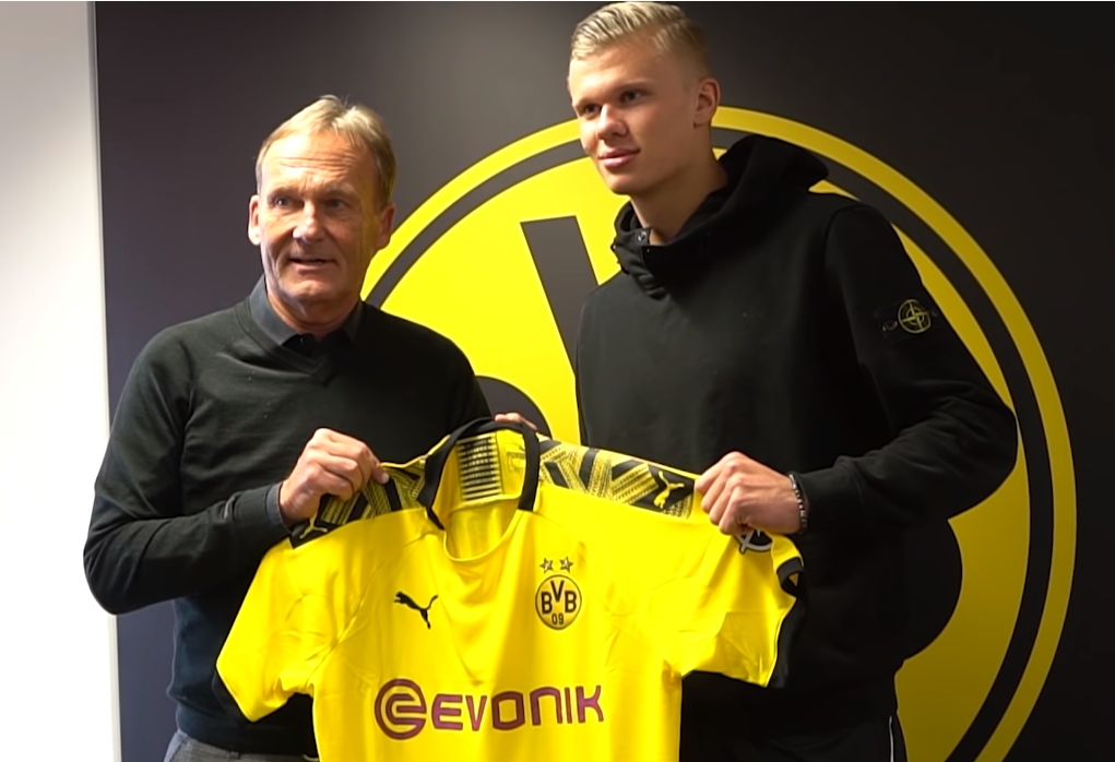 高薪核心拒改踢法！炮轰主帅复制C罗闹剧