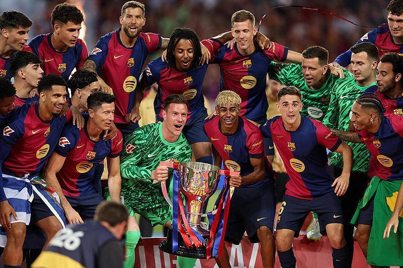 达尼洛：我父亲因姑姑去世没来看比赛，我想把胜利献给全家人