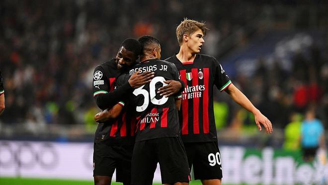 北京时间12月10日凌晨04：00，2025-26赛季欧冠联赛阶段第6轮。（2025-26赛季欧冠第六轮：北京时间12月10日凌晨04：00开赛）