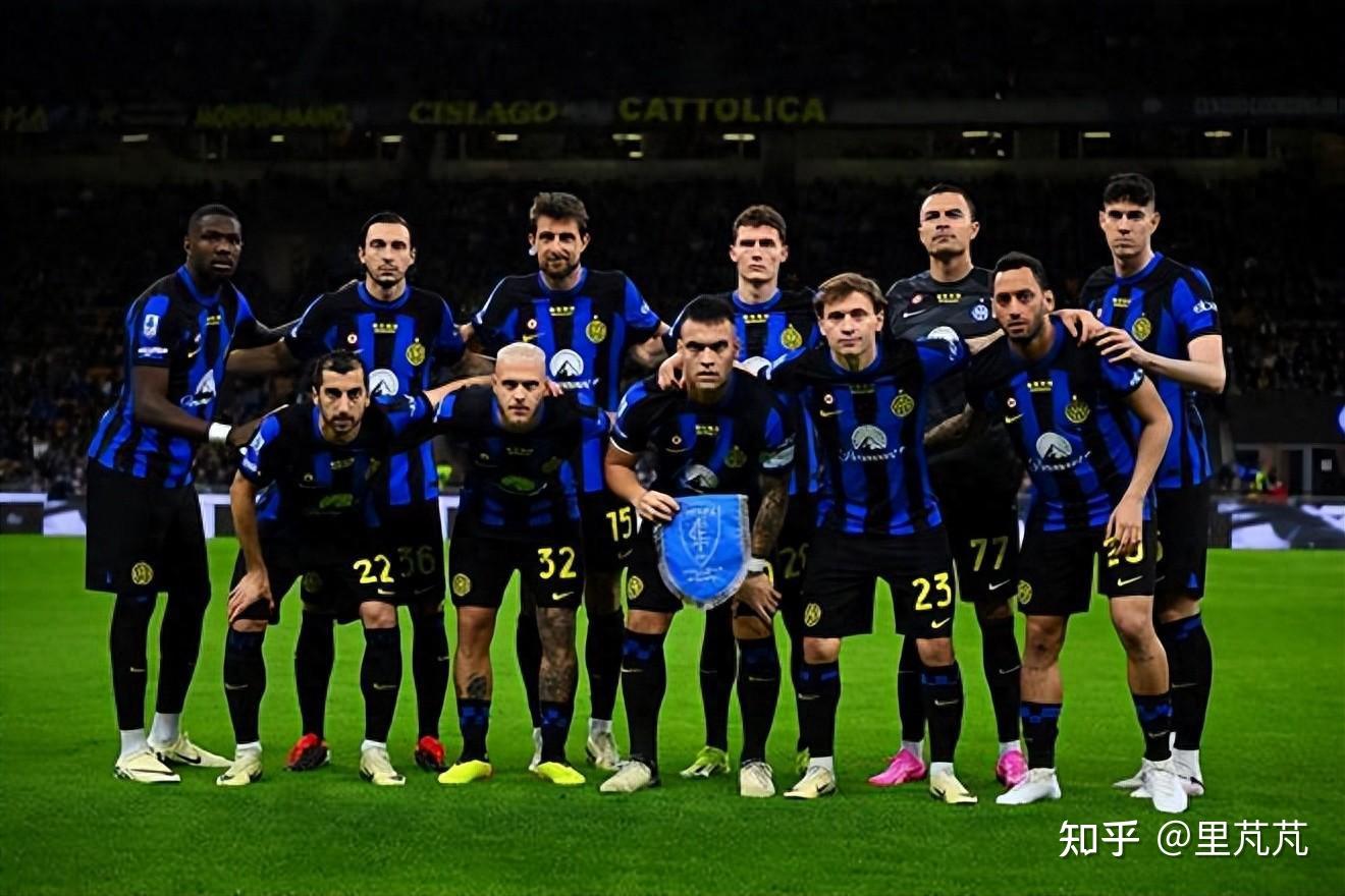 强强对决，拜仁本赛季德甲从未落后，勒沃库森每场都先进球（巅峰对话：拜仁本季德甲未曾落后，勒沃库森场场先拔头筹）