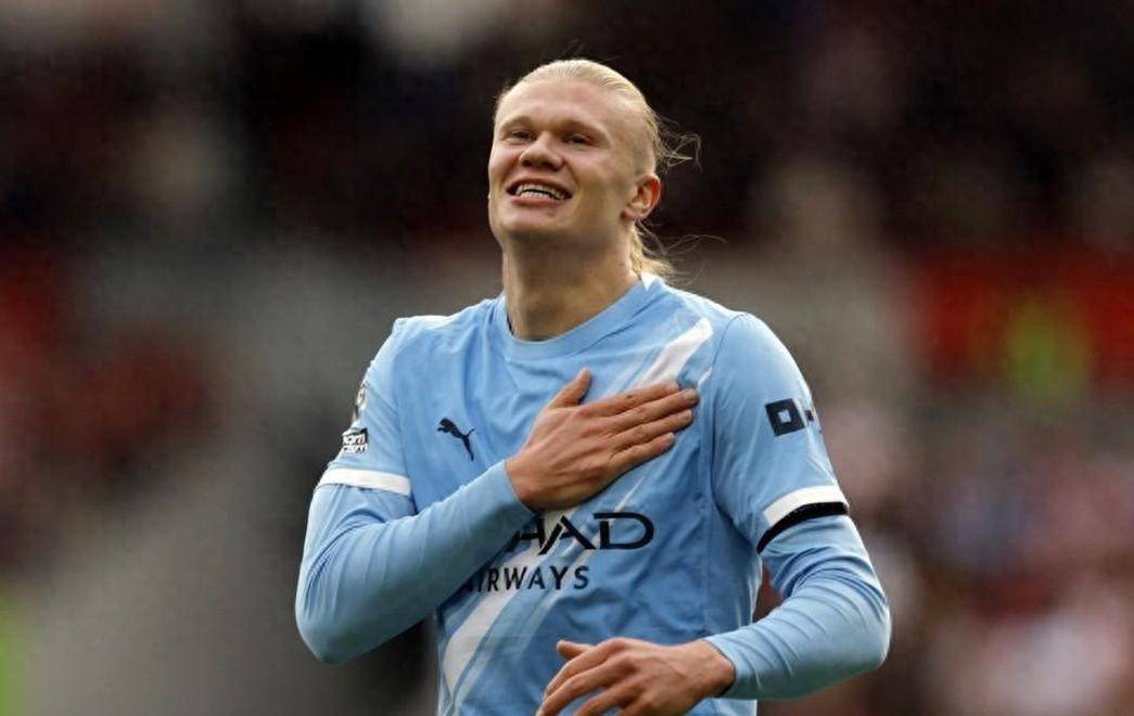 纳米比亚足球的拓荒者-艾里法斯・希武特-上，当年的大连万达26号（艾里法斯·希武特：纳米比亚足球先驱（上）——昔日大连万达26号）