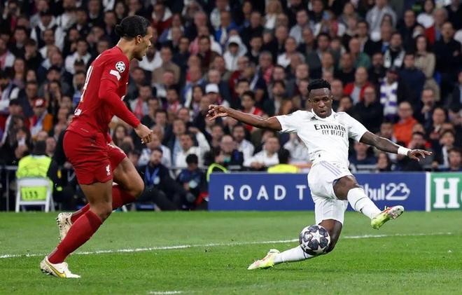 斯基拉：米兰和一些德甲俱乐部正在关注布鲁日前锋特雷索尔迪（斯基拉：米兰与多家德甲球队正在考察布鲁日射手特雷索尔迪）