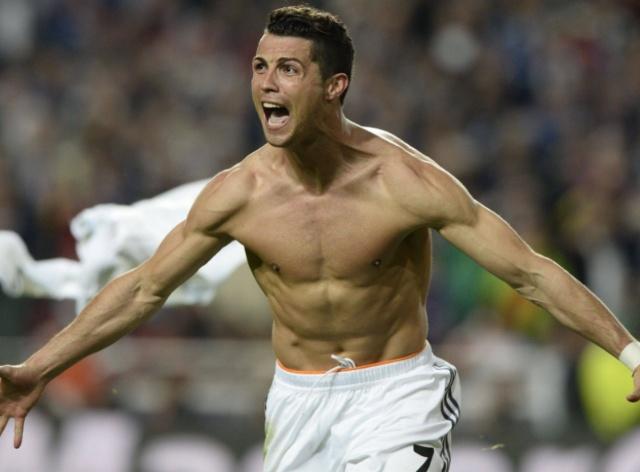 山东泰山主场收官：10胜3平2负，负成都申花，6-0国安&3-1海港（山东泰山主场赛季定格：10胜3平2负，负成都与申花，曾6-0大胜国安、3-1击退海港）