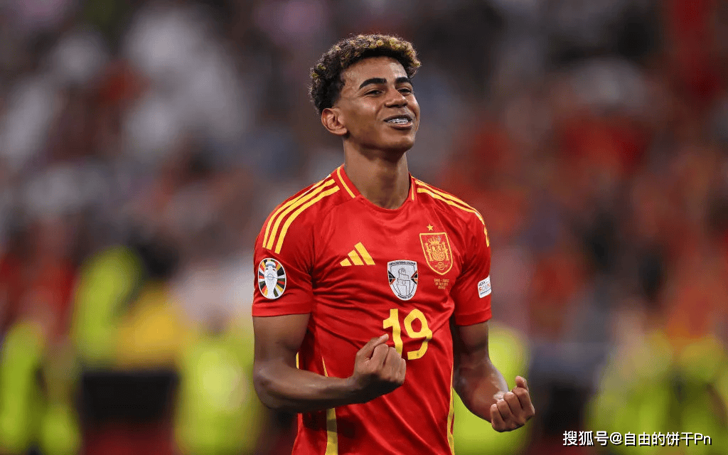 莱比锡董事：有几家俱乐部对谢什科很感兴趣，不会透露细节