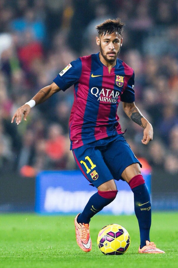 福登闪击破纪录+补时绝杀，铁卫送点恩梅查手刃旧主，曼城3-2鱼腩