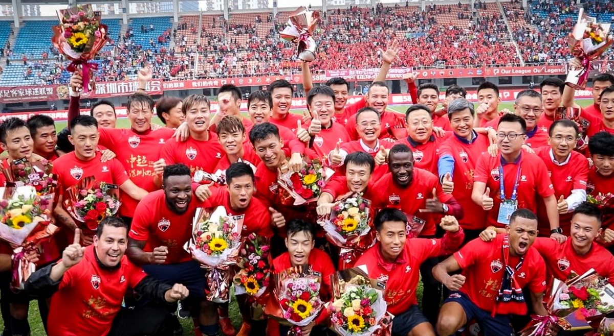 2射1传闪耀全场！官方：B费当选曼联4-1狼队的队内最佳