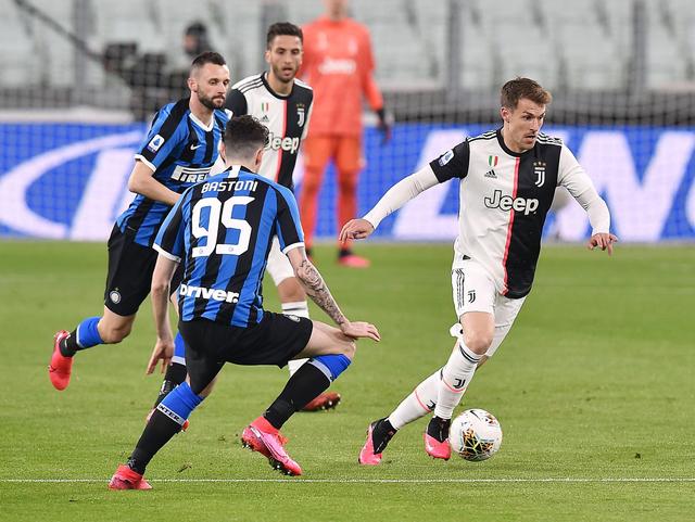 米勒回忆与科比冲突，垃圾时间扭打按计分台