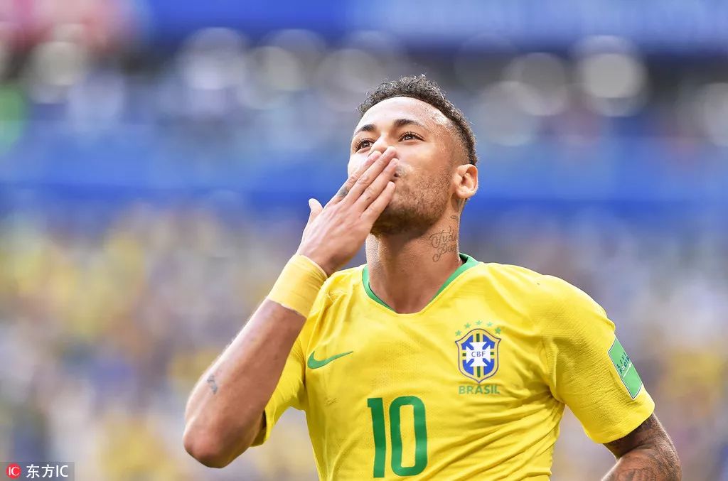 美职联公布2026赛季赛程：揭幕战圣路易斯城vs夏洛特FC（2026赛季美职联赛程出炉：揭幕战由圣路易斯城对阵夏洛特FC上演）